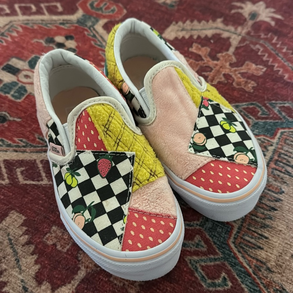 Kids Vans Patterned Slip Ons size 11